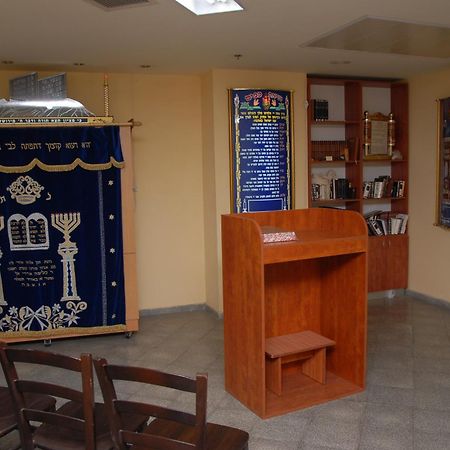 Adi Hotel Eilat Exterior photo